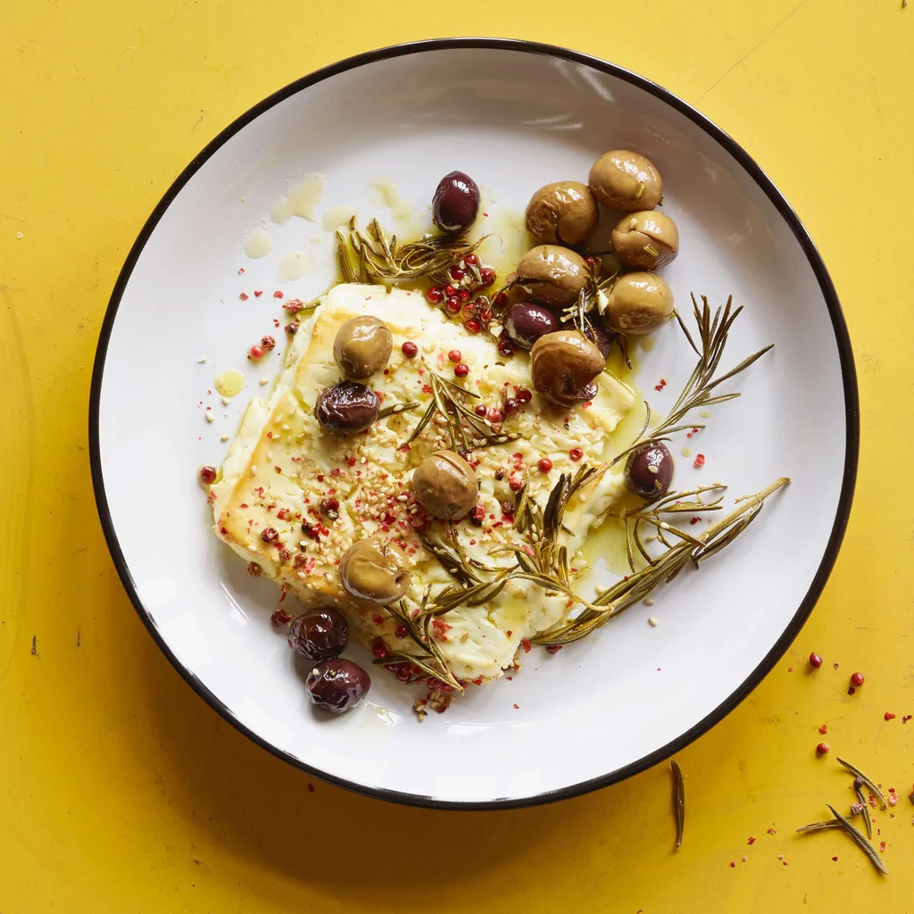 Olive e feta infornate