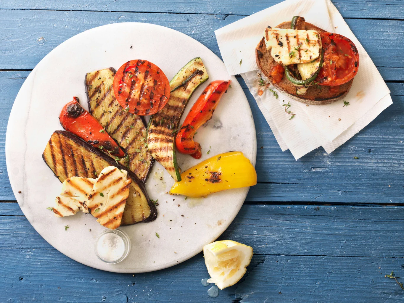 Grillgemüse mit Halloumi und Röstbrot