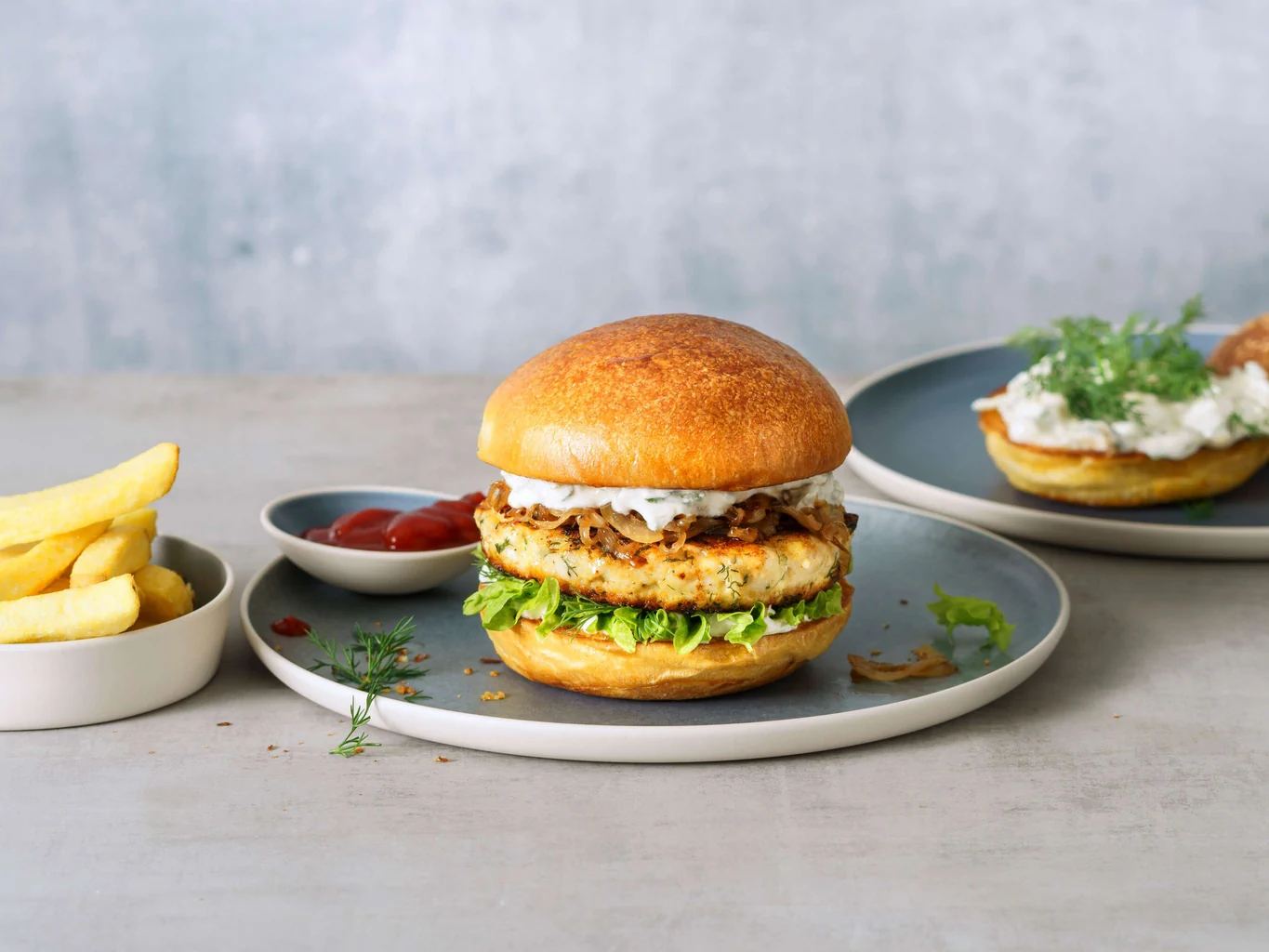 Burger au poulet avec tzatziki
