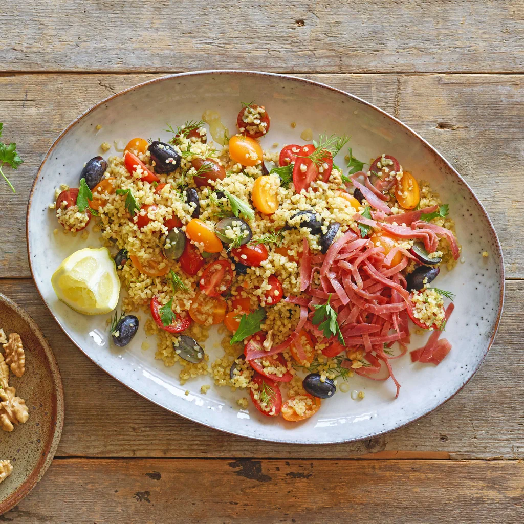 Insalata di bulgur e uva