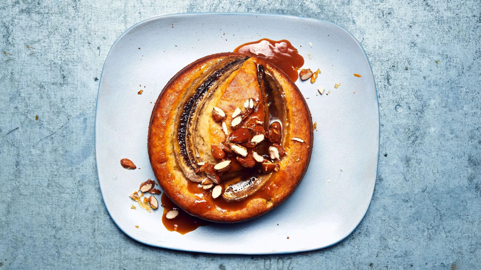 Bananenkuchen mit Kokos-Caramel