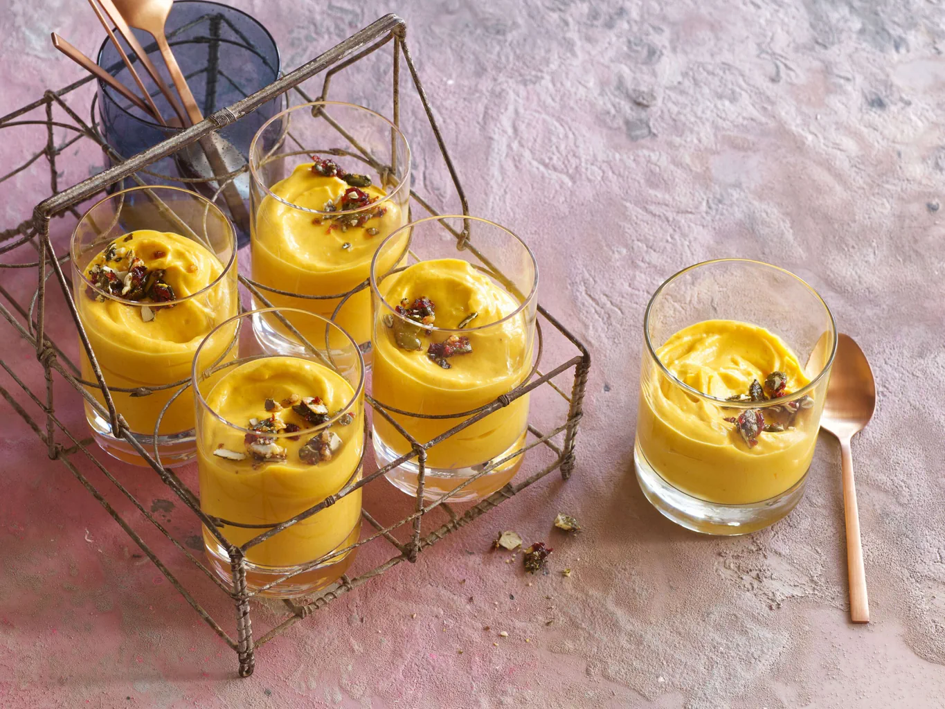 Crema di zucca dolce con croccante di semi di zucca