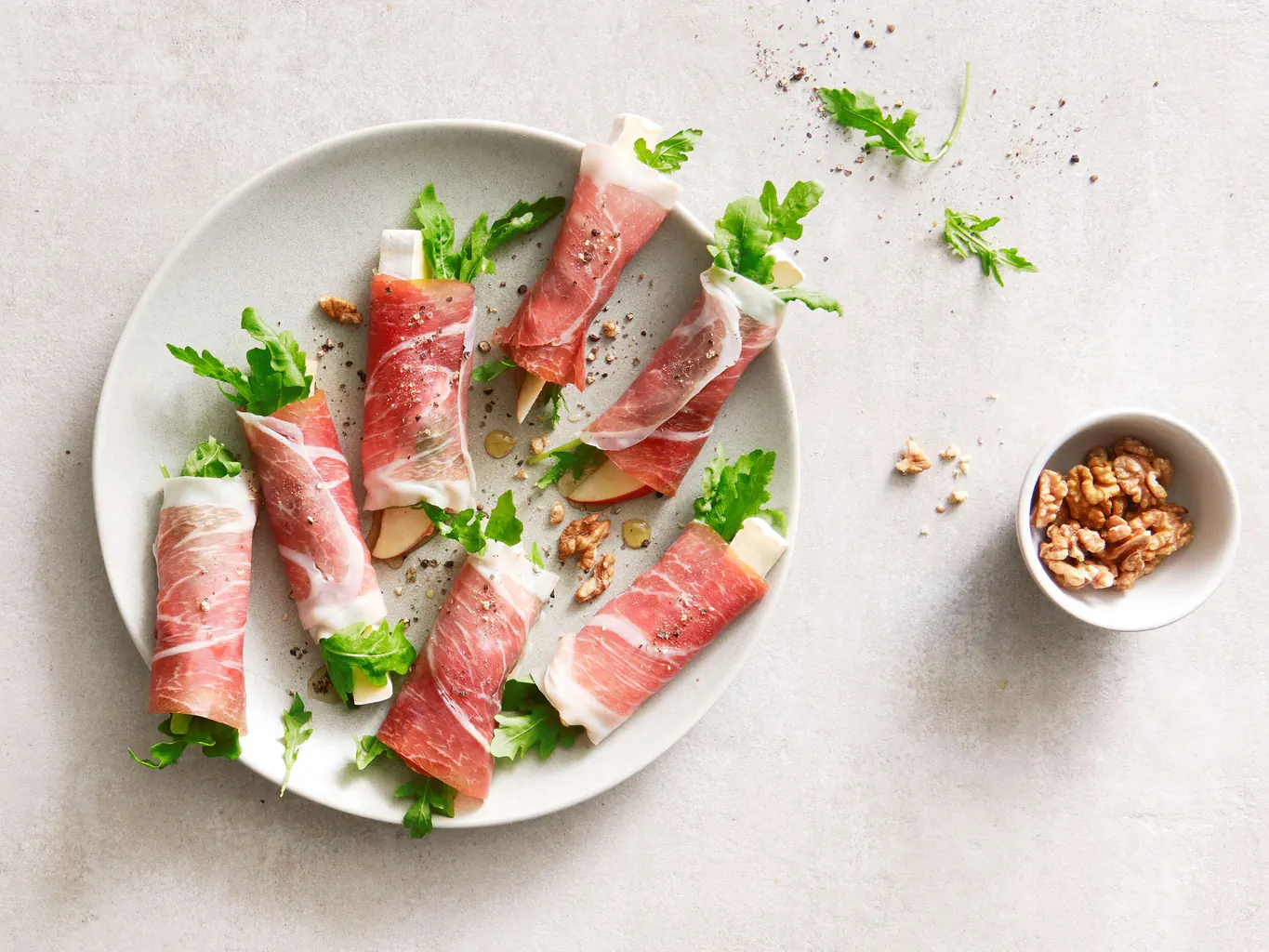 Parmaschinkenrollen mit Apfel und Käse