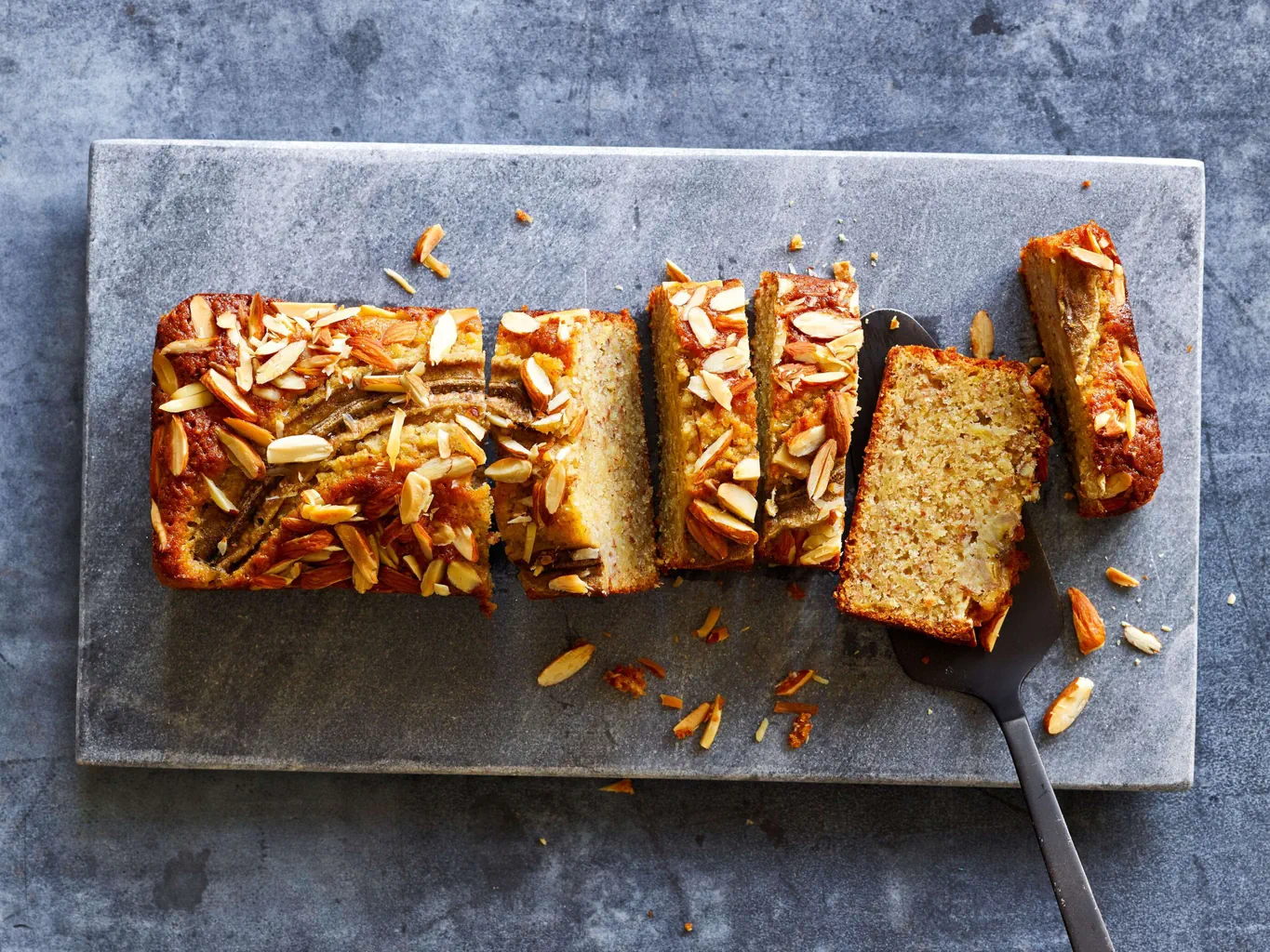 Cake di banane e mandorle