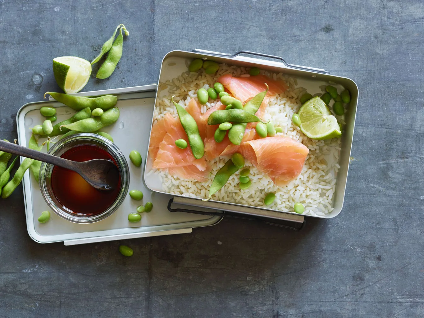 Bowl di riso con edamame
