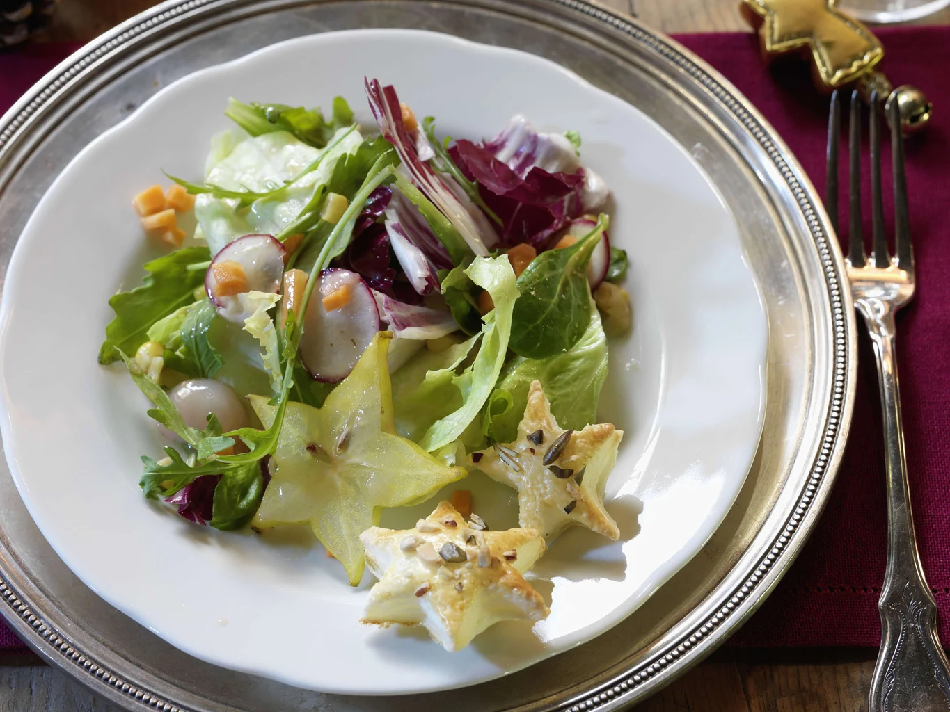 Insalata festiva con litchi in salsa all’arancia