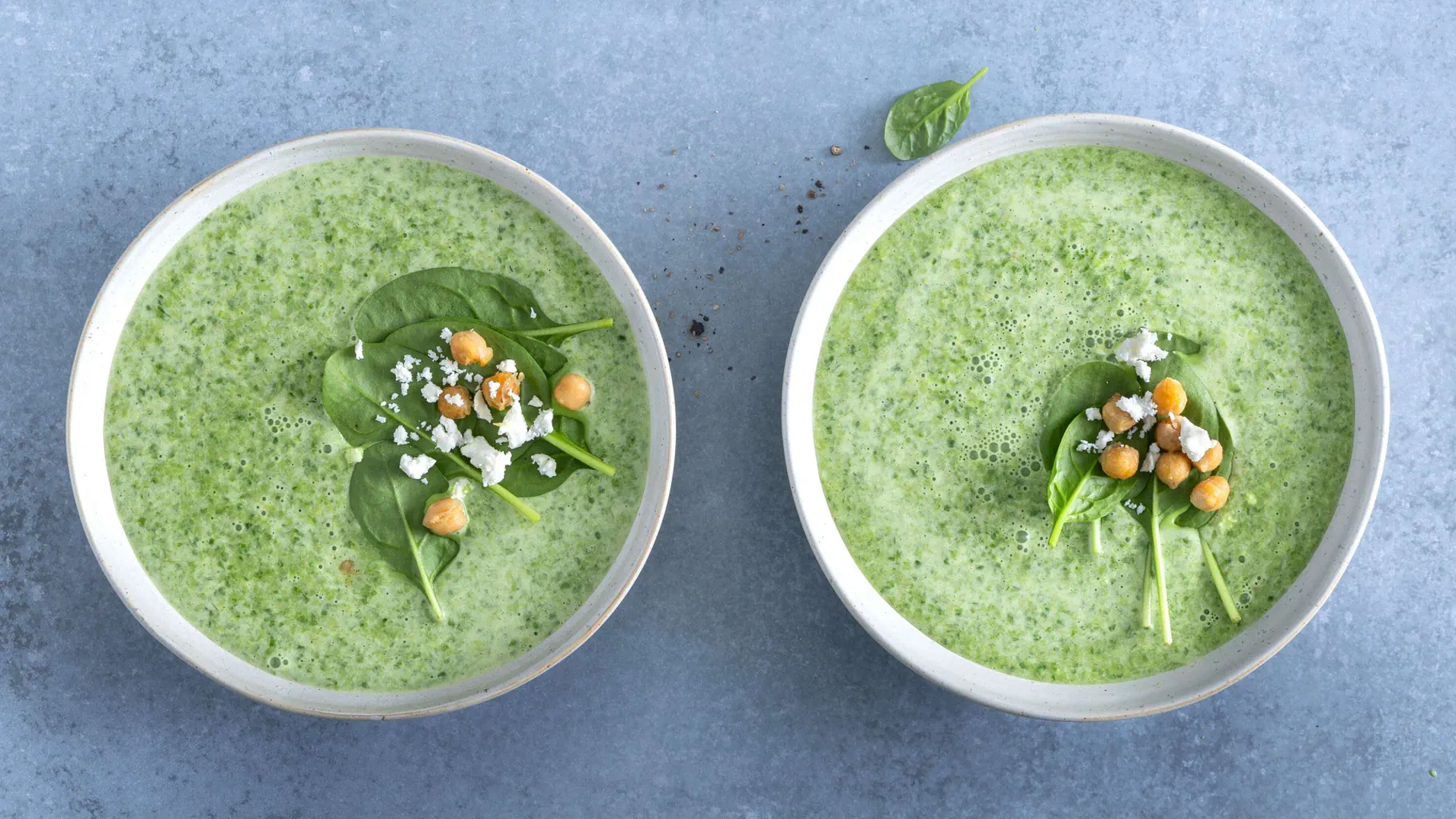 Vellutata di spinaci fredda con ceci