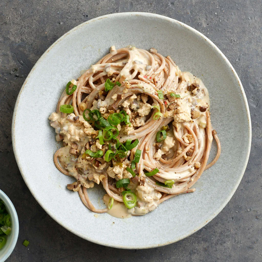 Vegane High-Protein-Spaghetti mit Pilzen