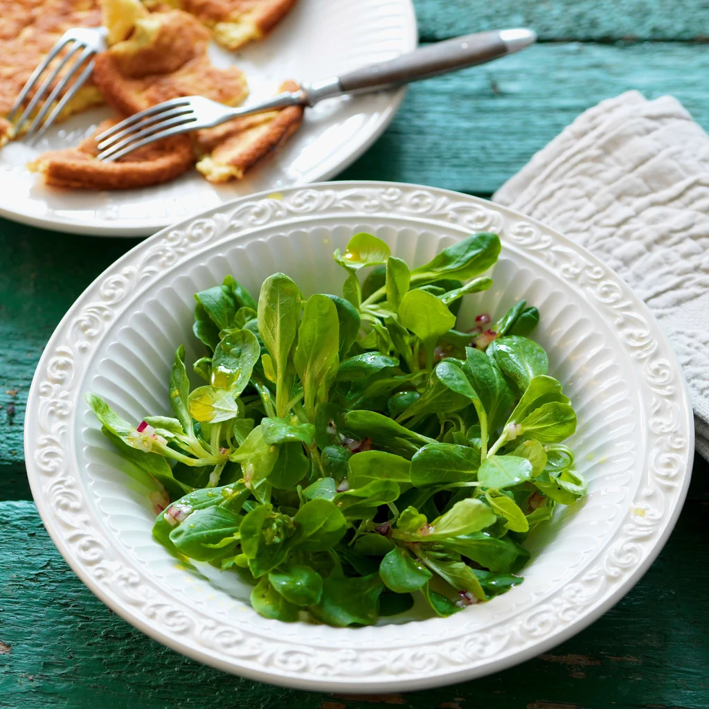 Salade de doucette avec schmarren au fromage