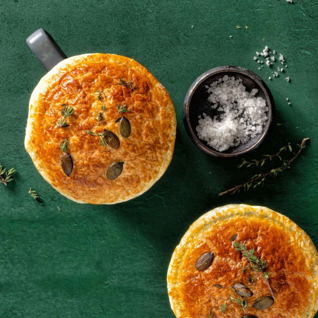 Vellutata di zucca con copertura di pasta sfoglia