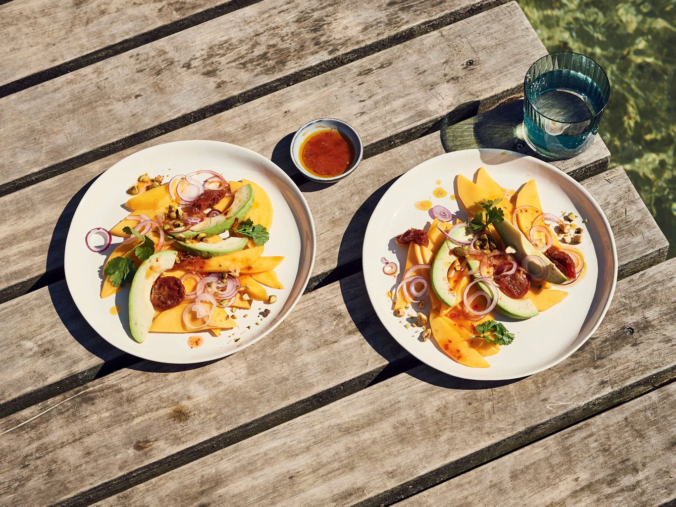 Süss-saurer Mango-Avocado-Salat