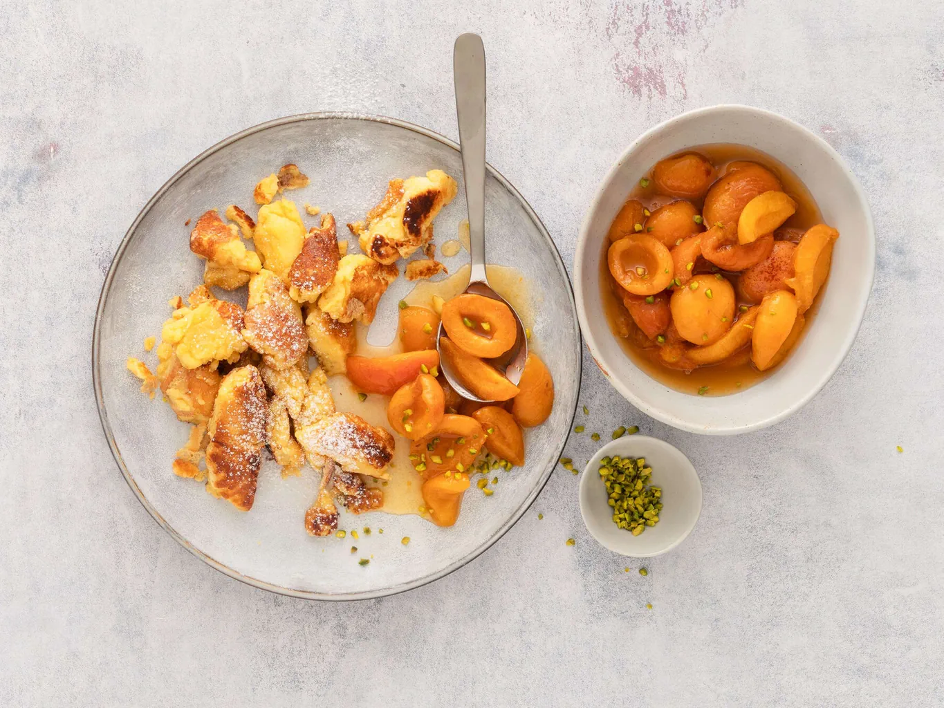 Kaiserschmarren mit Aprikosen