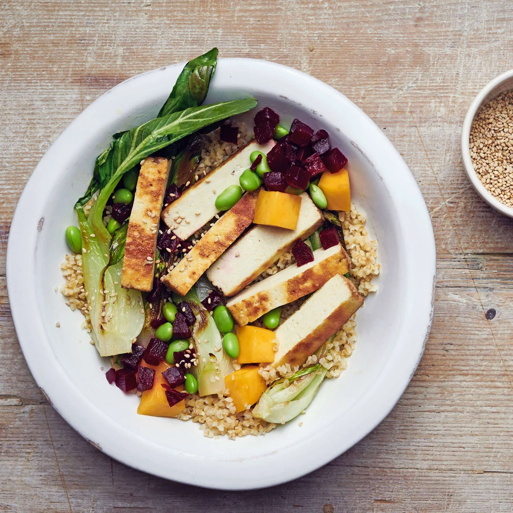 Bowl di tofu e bulgur
