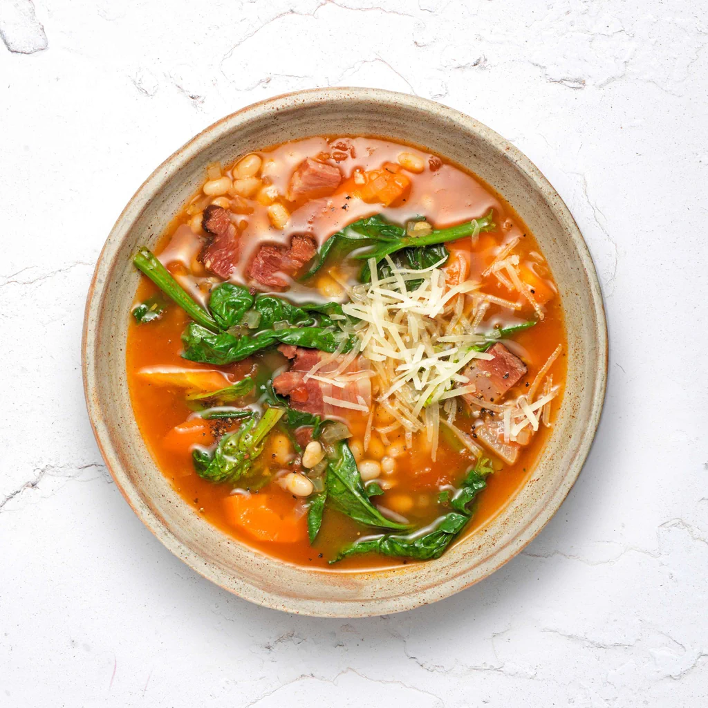 Minestra di spinaci con fagioli