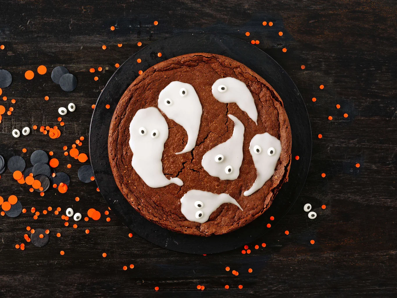 Gâteau au chocolat fantôme