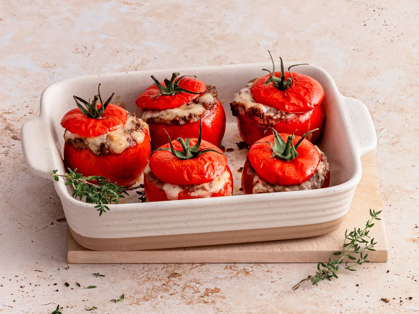 Gefüllte Tomaten mit Hackfleisch