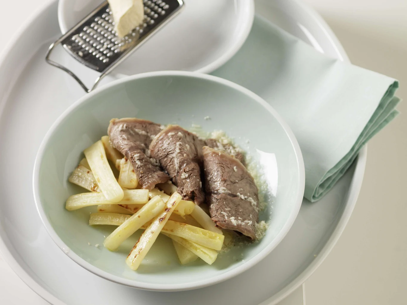 Schwarzwurzeln mit Siedfleisch