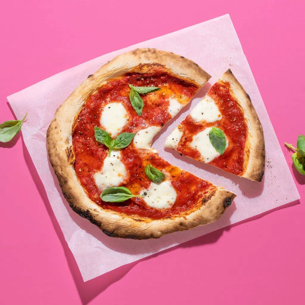Pizza Margherita alla napoletana