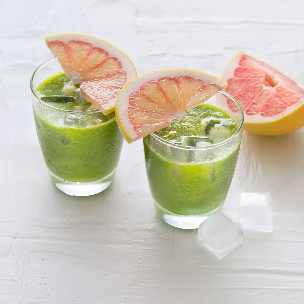 Smoothie vert au pomélo