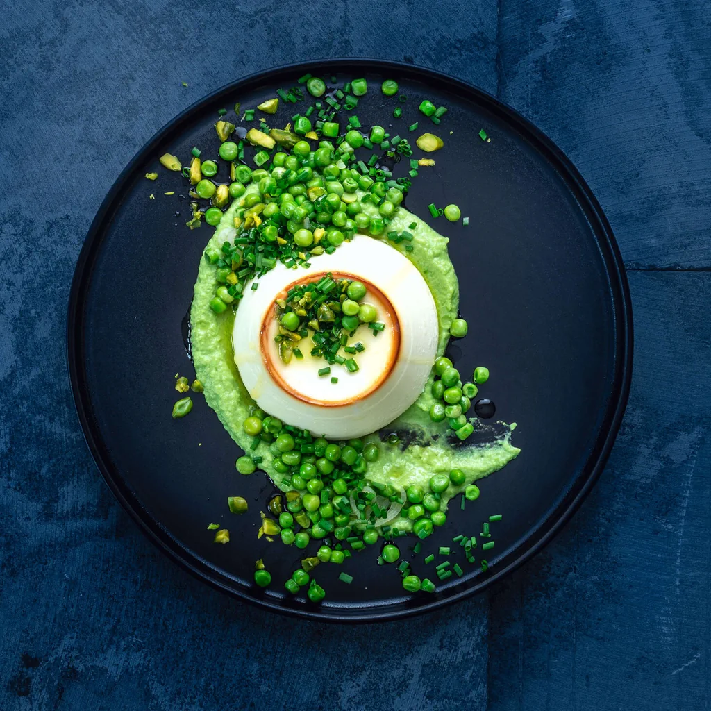 Gebackene Ricotta mit Erbsen