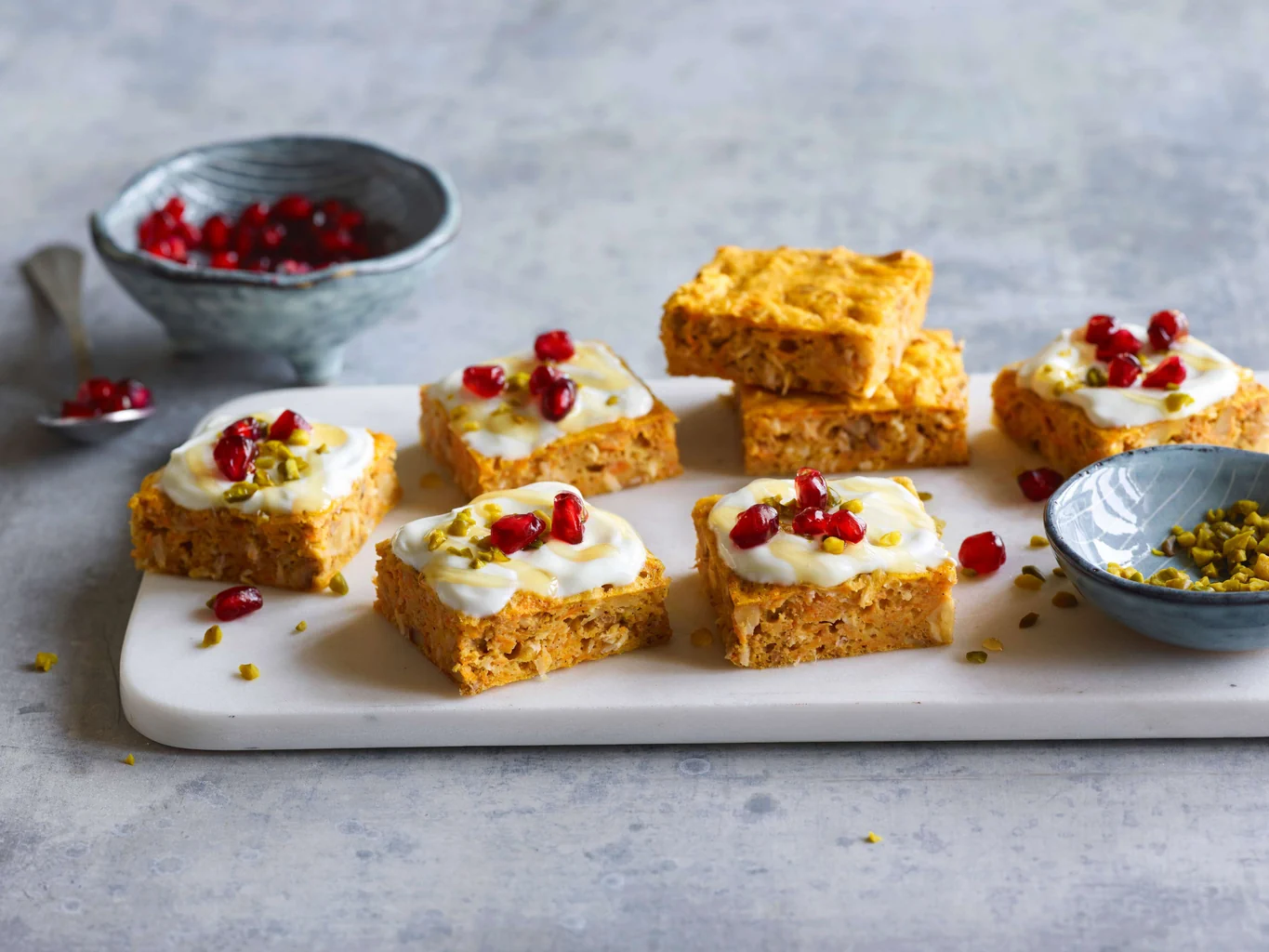 Pavés aux carottes avec yogourt