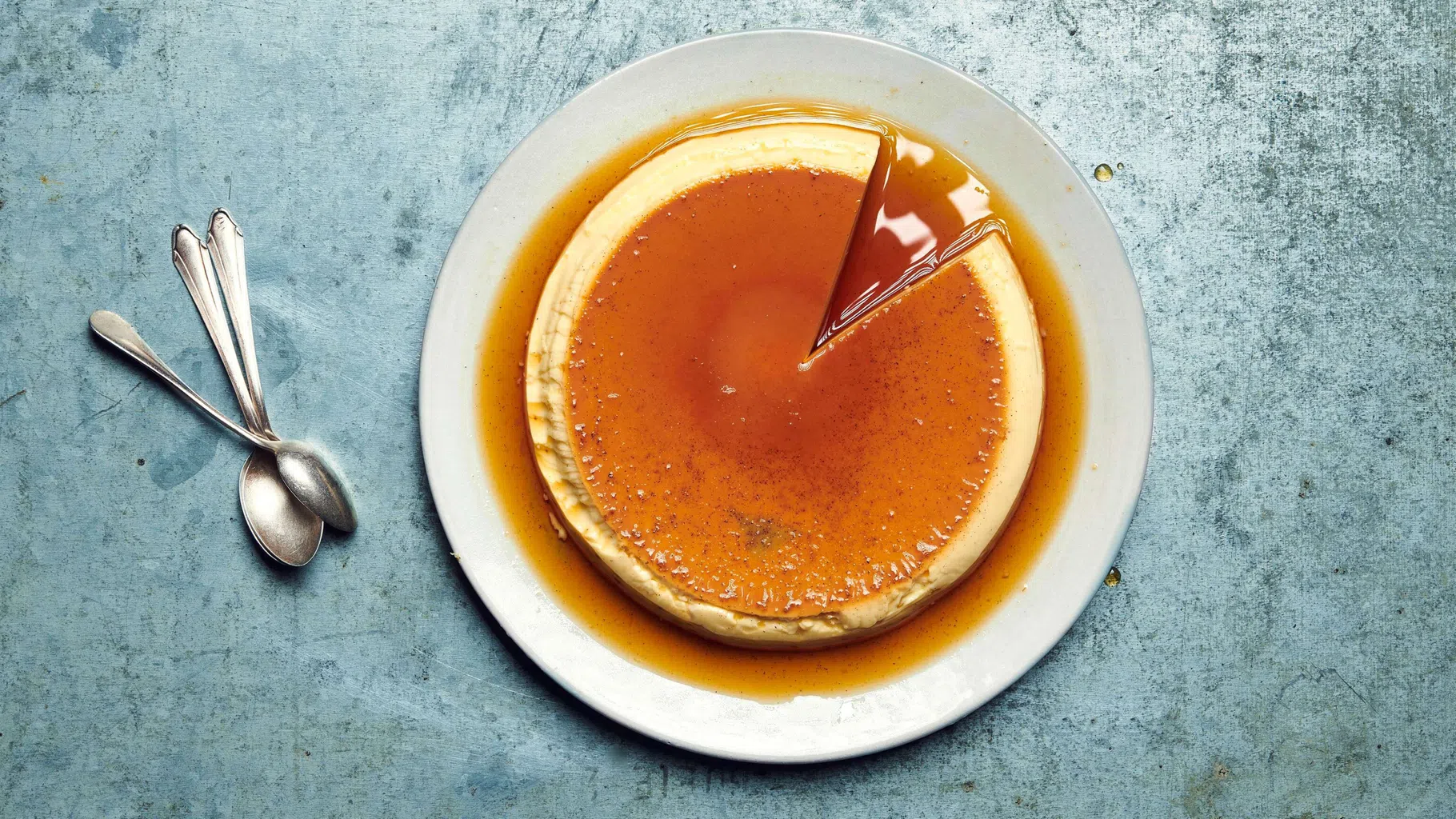Flan mit Rum-Caramel