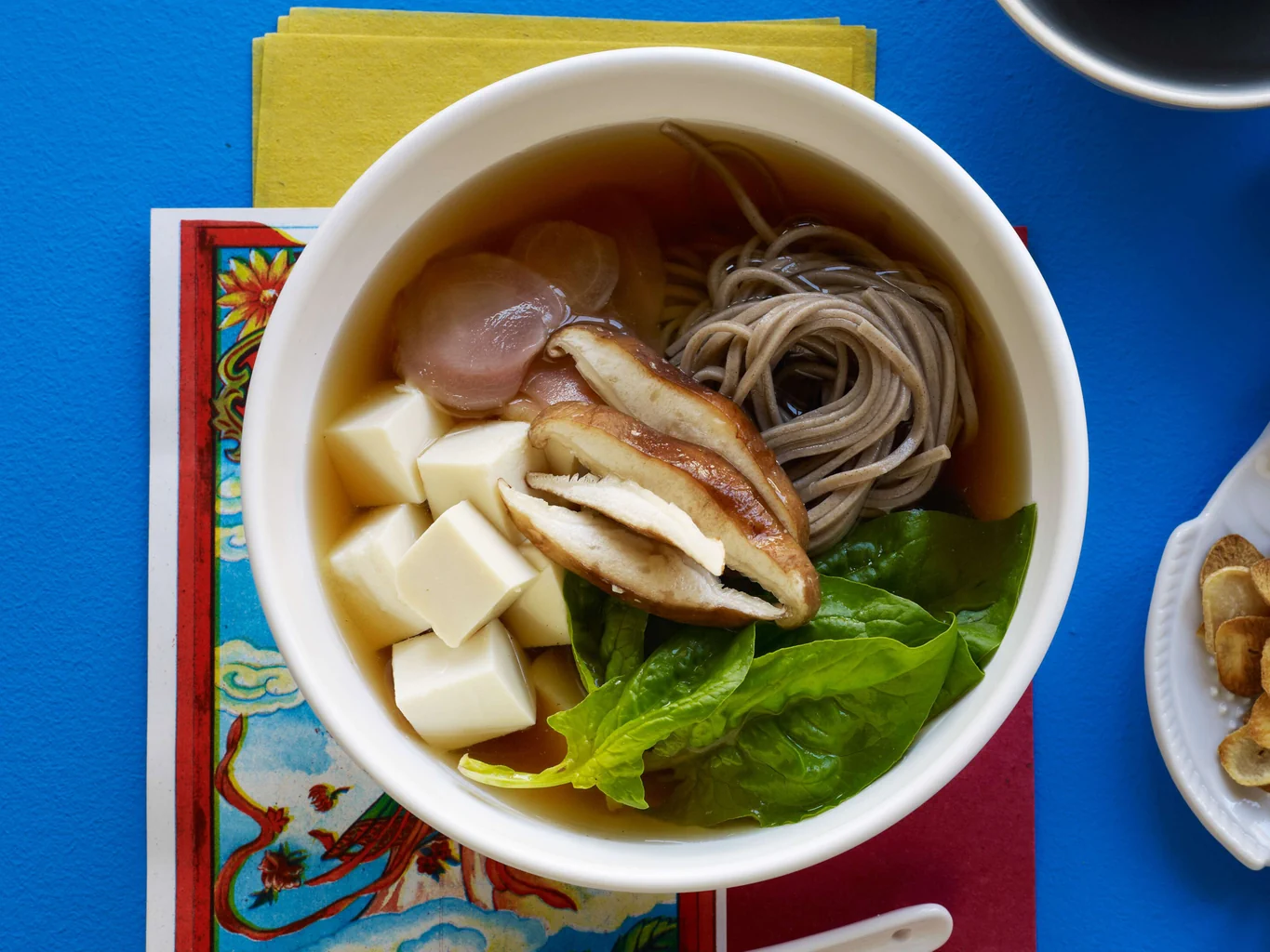 Nudelsuppe mit Tofu