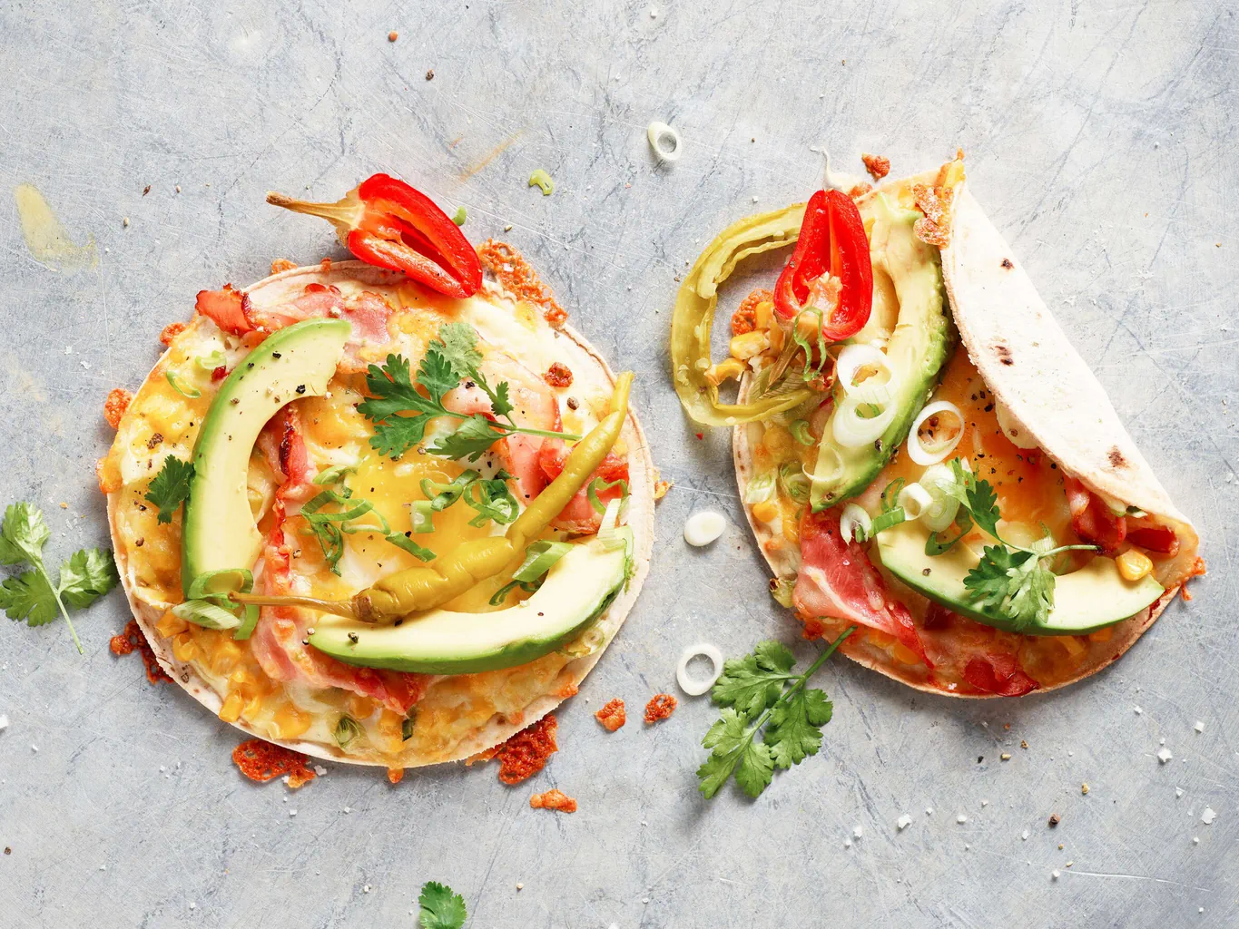 Tortillas sans gluten avec avocat pour le petit-déjeuner