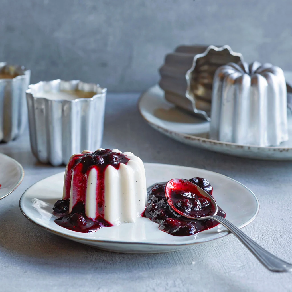 Pudding végan aux noix de cajou et aux myrtilles