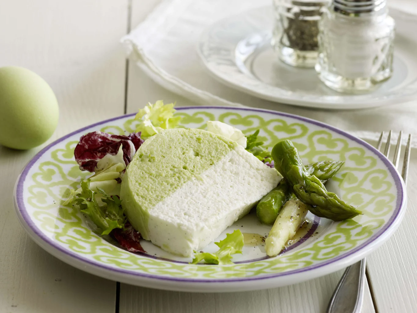 Terrina di asparagi con salsa alla limetta e al sesamo