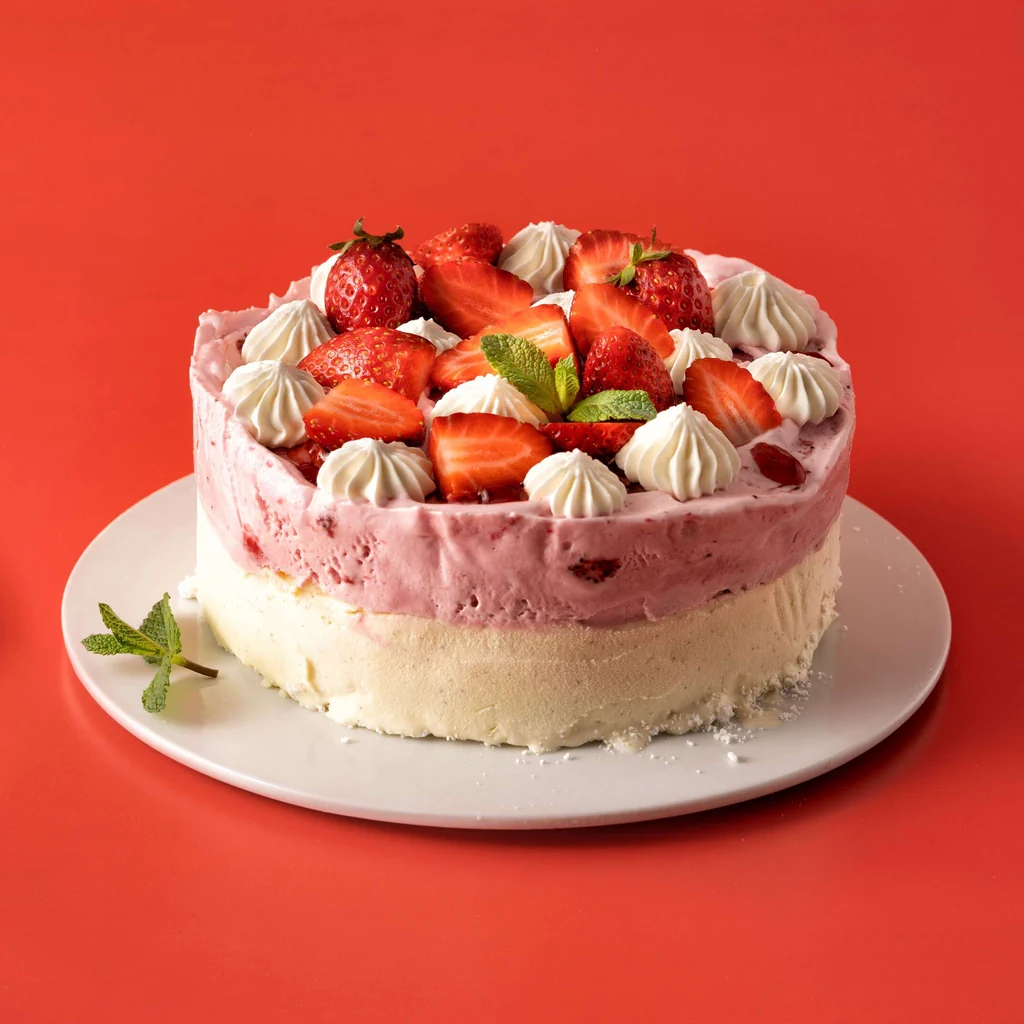 Erdbeer-Vacherin-Torte