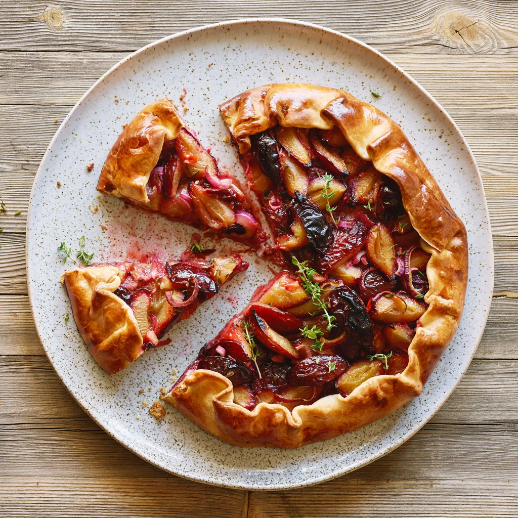 Galette au chutney de pruneaux