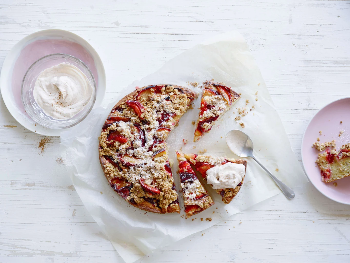 Pflaumenkuchen mit Zimtstreuseln