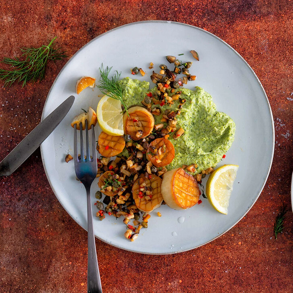 Pleurotes du panicaut avec purée au brocoli 