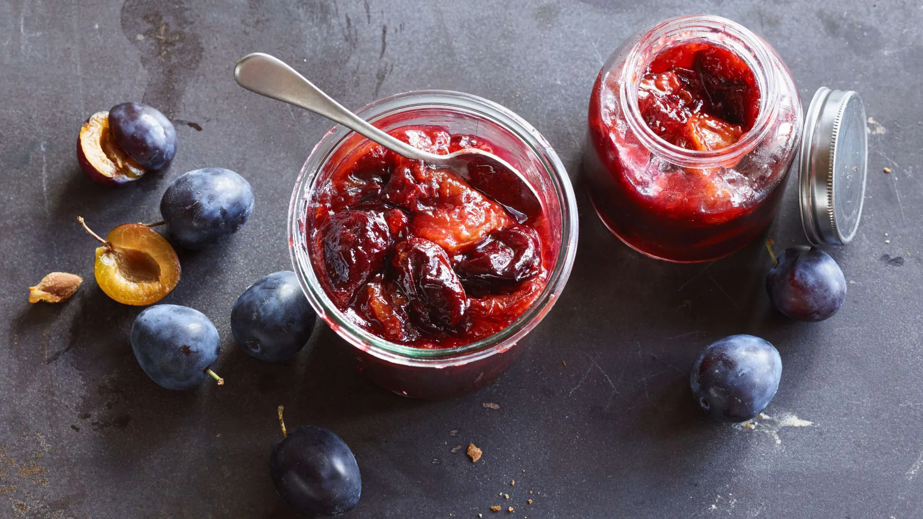 Confiture de pruneaux à la vanille
