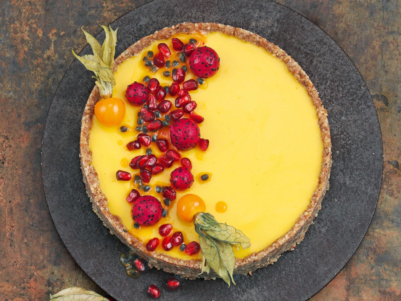 Mango-Tarte mit Früchten