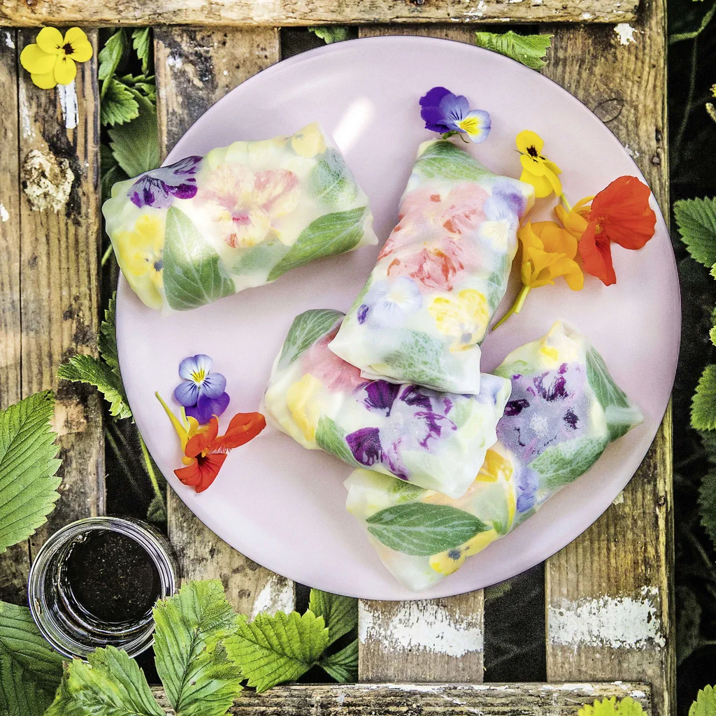 Rouleaux d'été aux fleurs