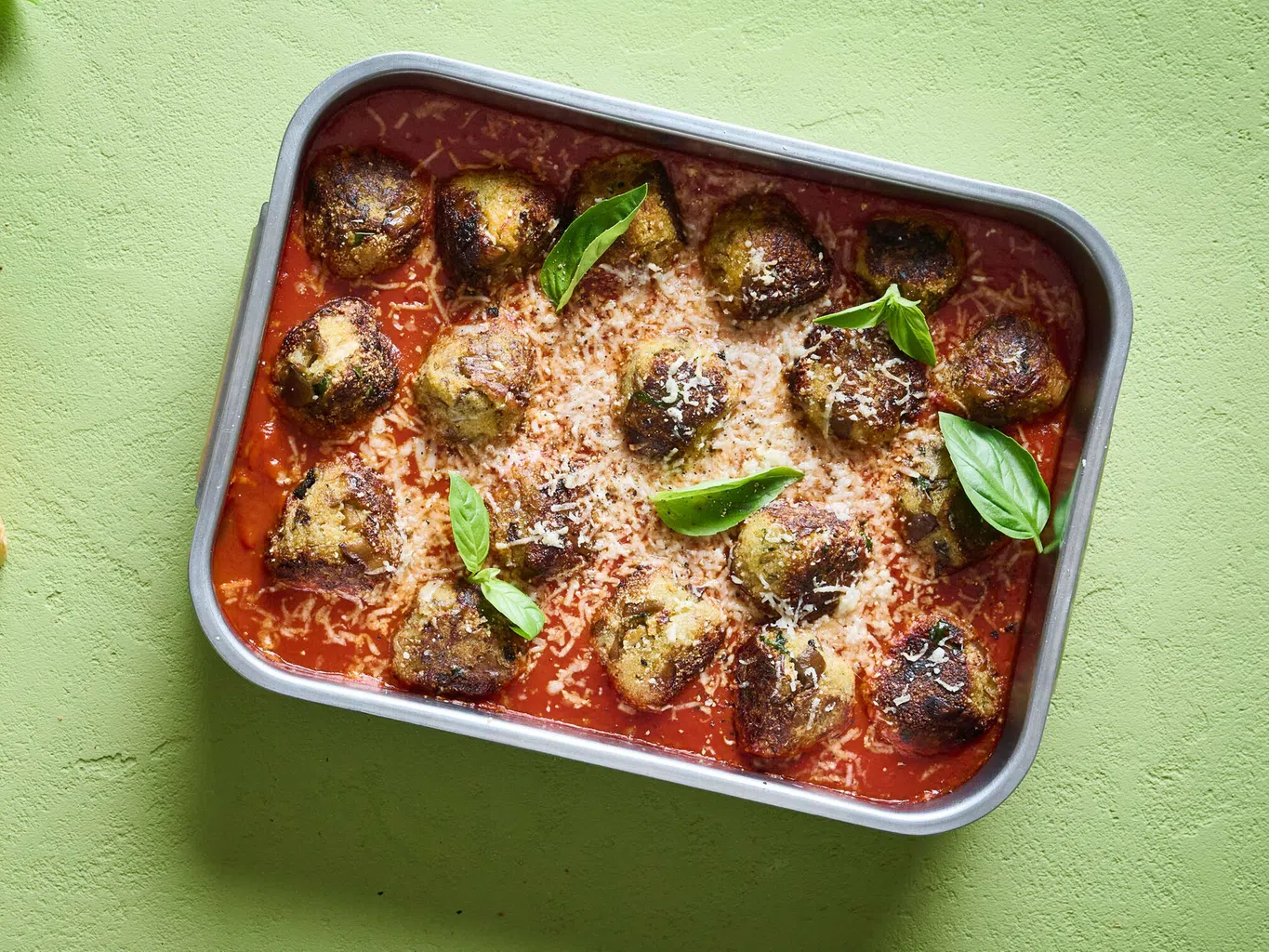 Auberginen-Polpette in Tomatensauce
