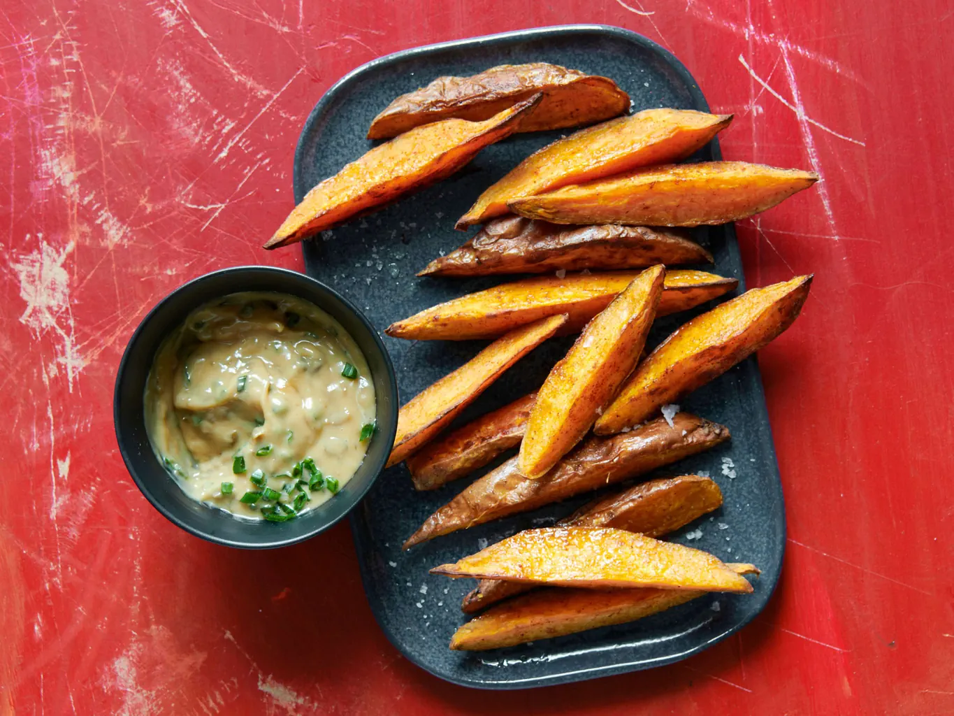 Süsskartoffeln mit Mandeln-Kapern-Sauce