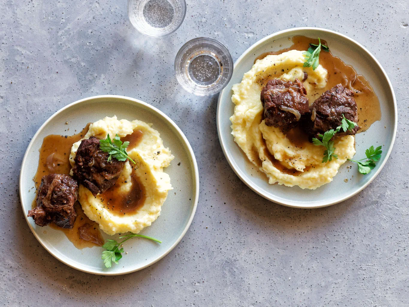 Geschmorte Kalbsbäggli mit Portwein und Stampf