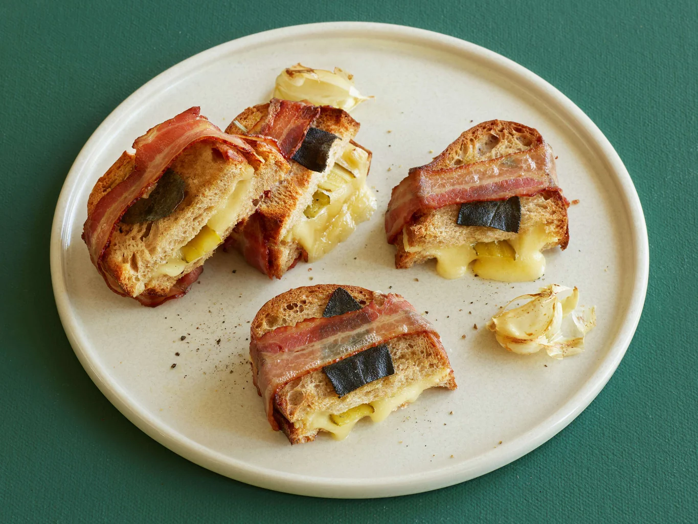 Sandwich raclette gratiné
