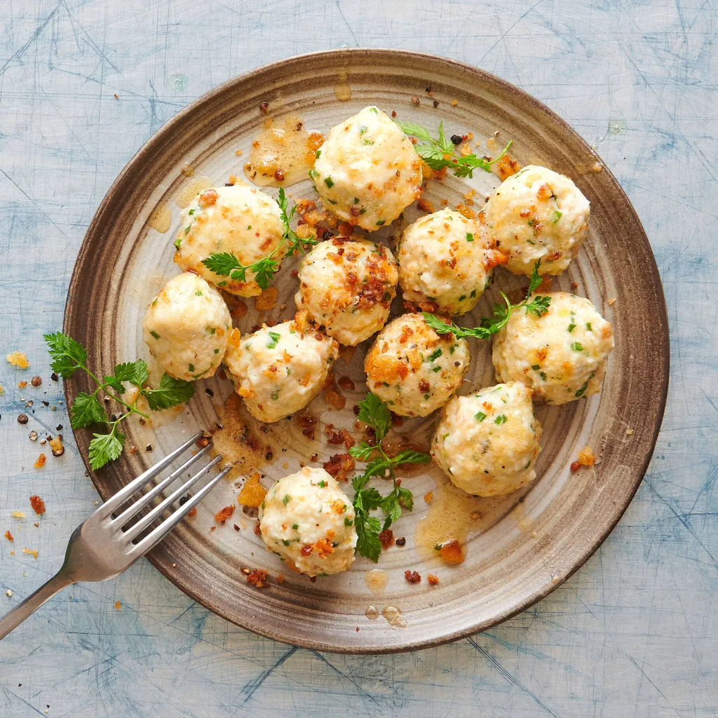Quenelles au séré et aux fines herbes