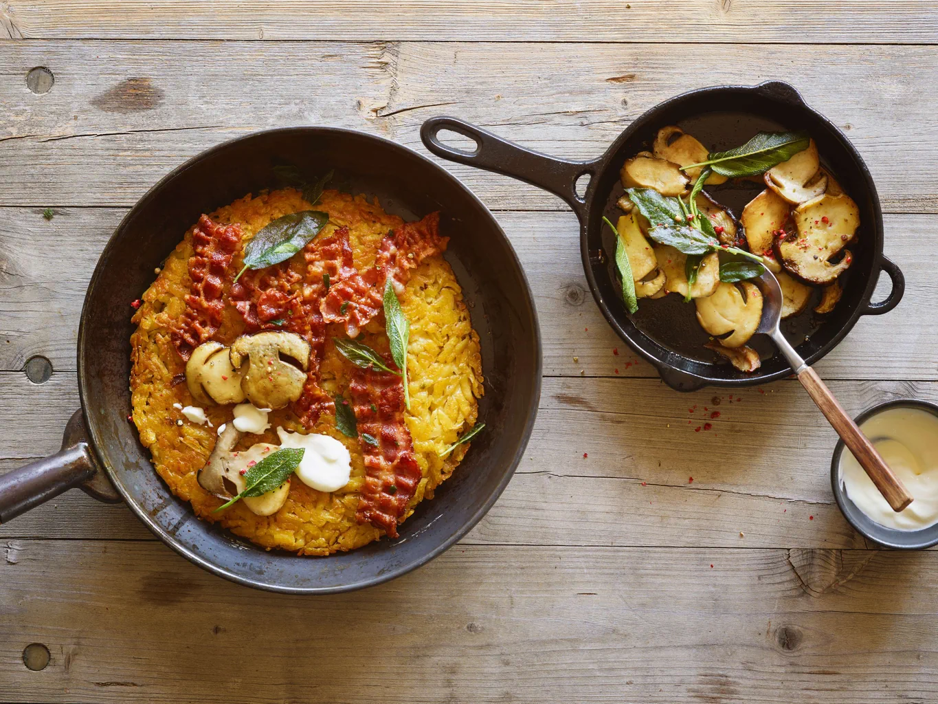 Rösti avec lard et bolets à la sauge