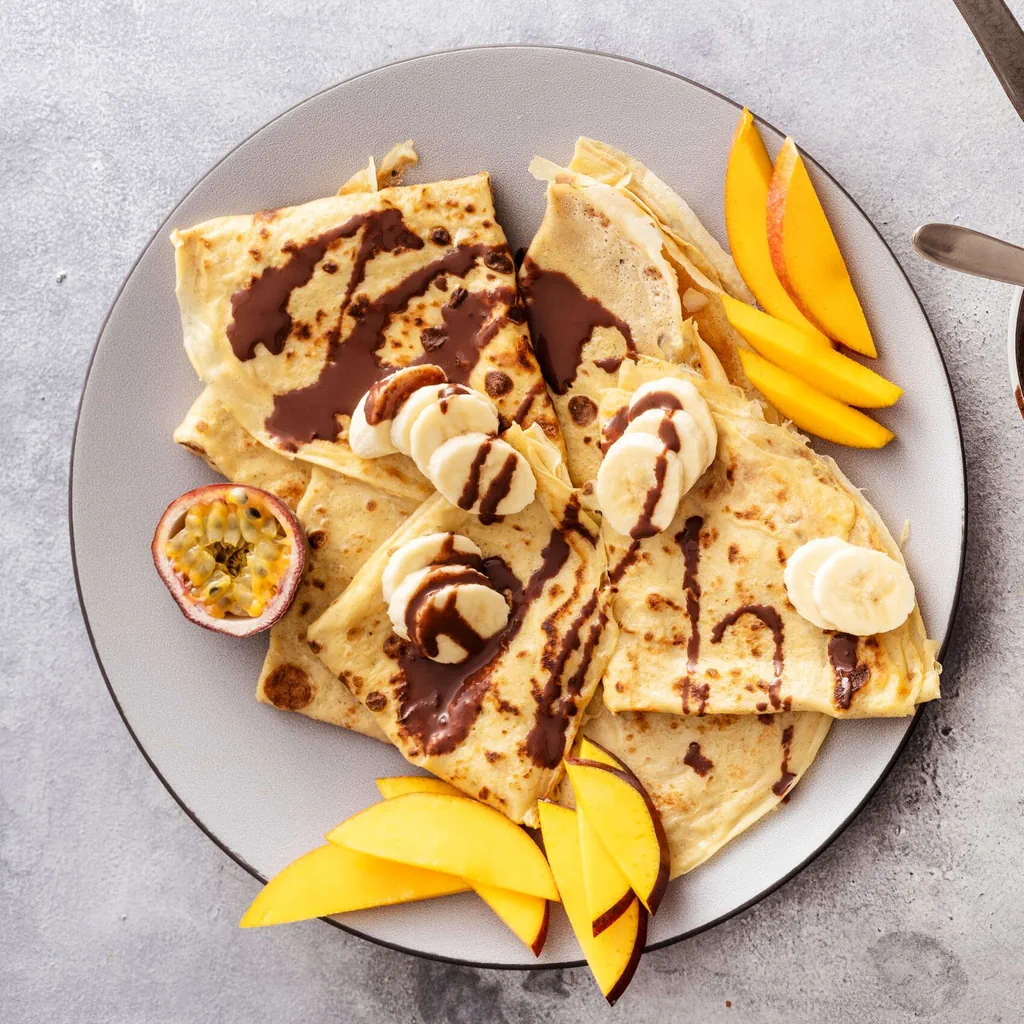 Crêpes au chocolat et aux fruits exotiques 