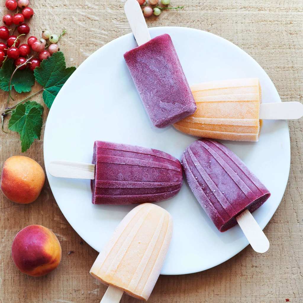 Glace au yogourt et petits fruits