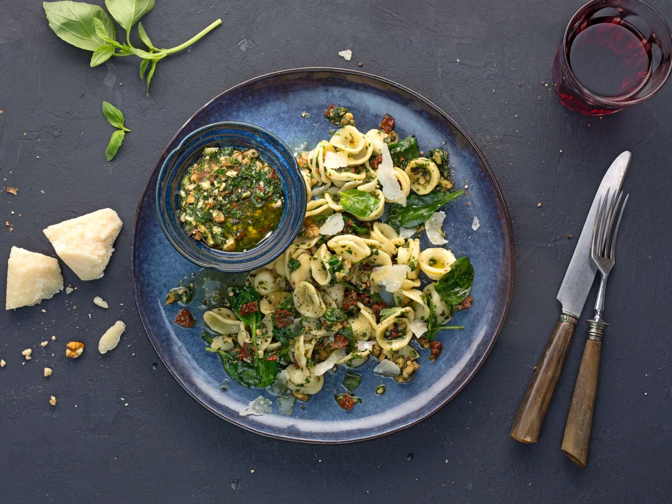 Orecchiette mit Nuss-Pesto