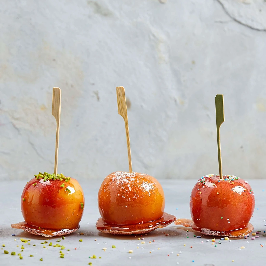 Pommes d'amour avec toppings