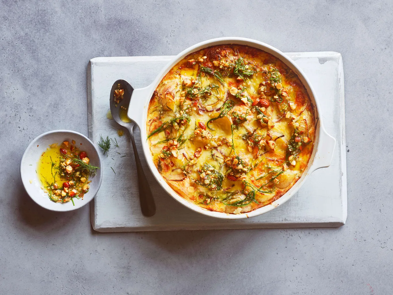 Gratin di patate e salmone