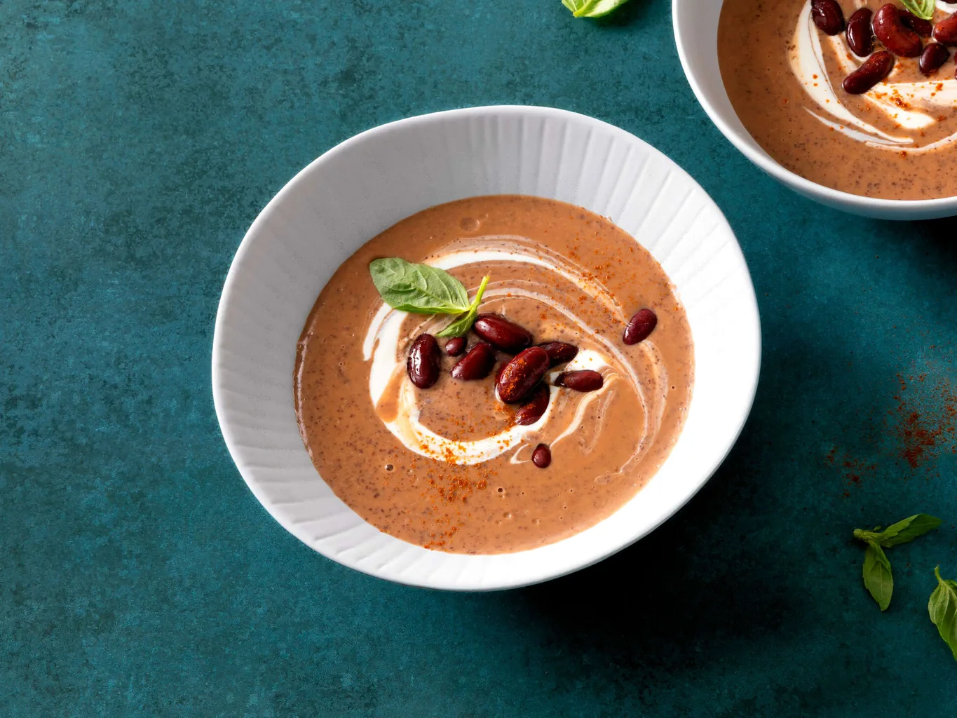 Velouté de haricots rouges avec crème acidulée