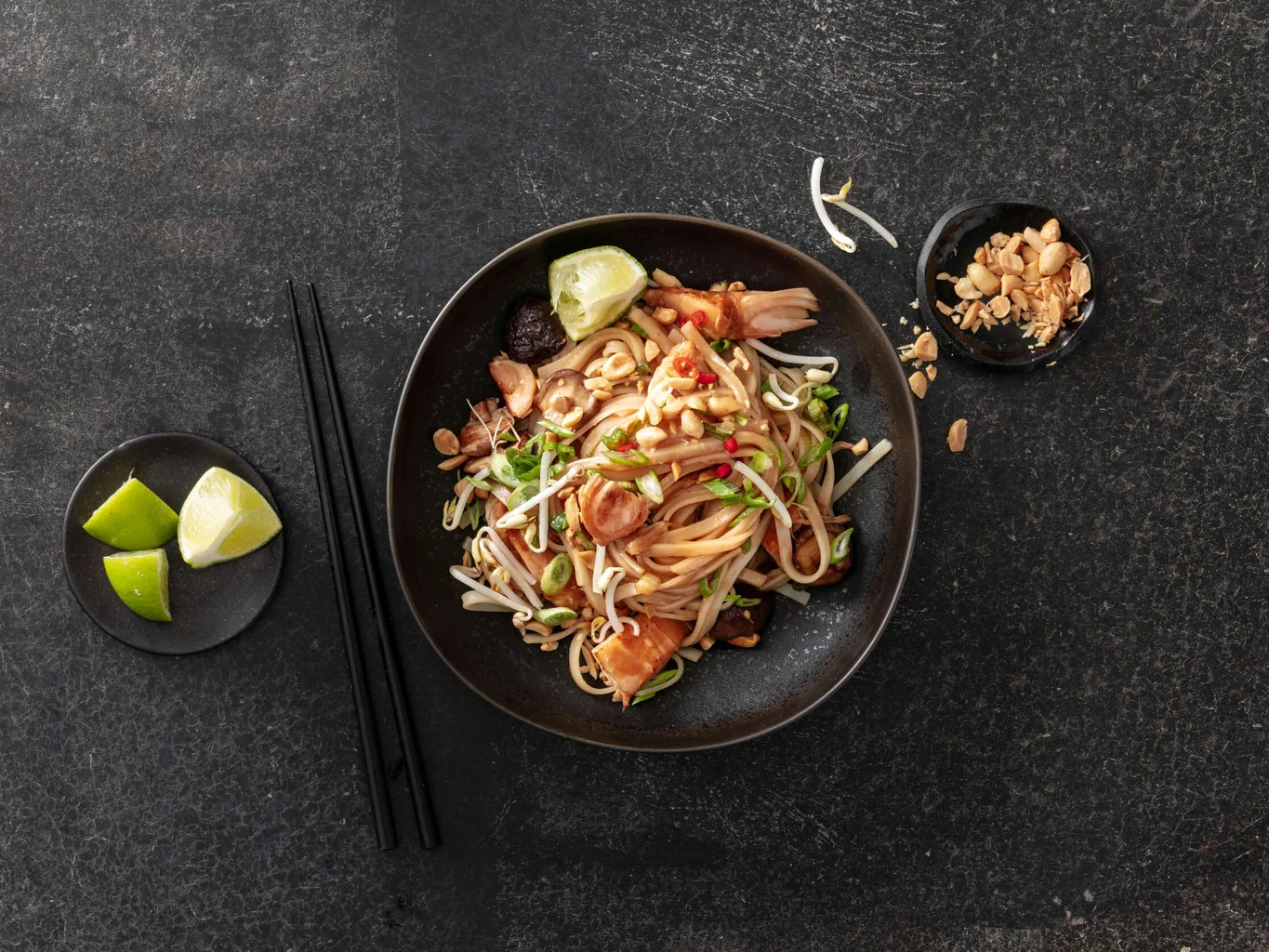 Pad Thai vegano con jackfruit